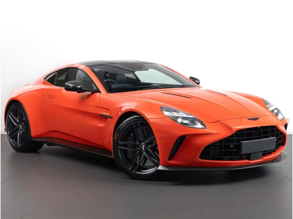 2025 Vantage Coupe main vehicle image