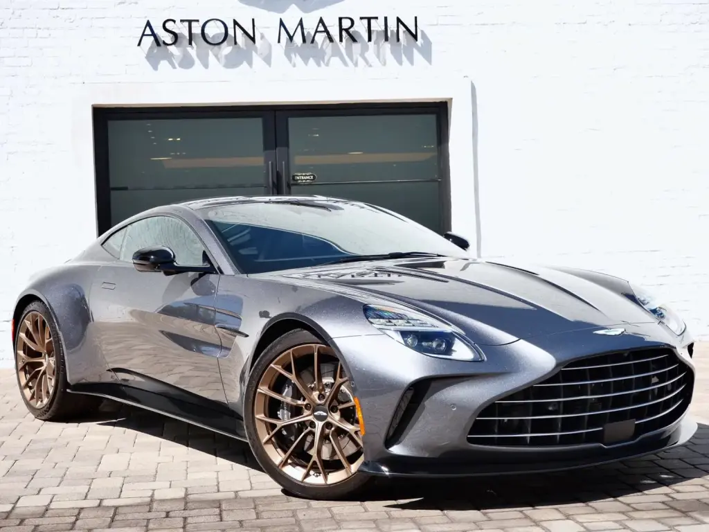 2025 Vantage Coupe main vehicle image