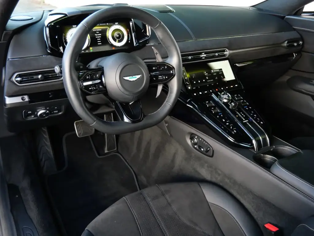 2025 Vantage Coupe thumbnail vehicle image 2