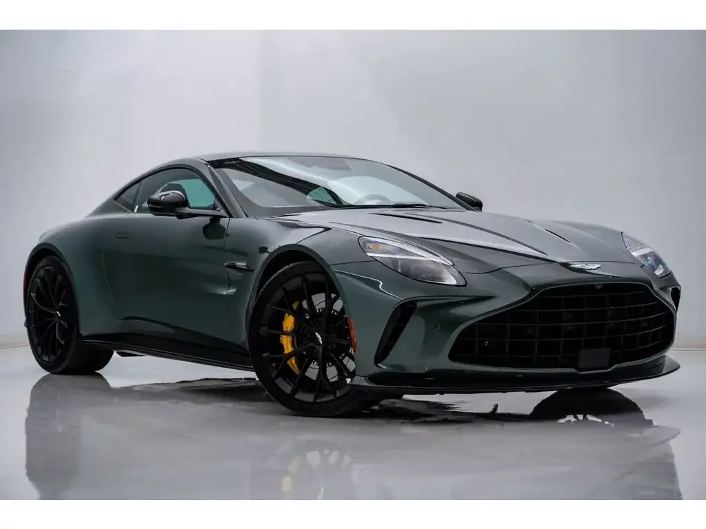 2025 Vantage Coupe main vehicle image