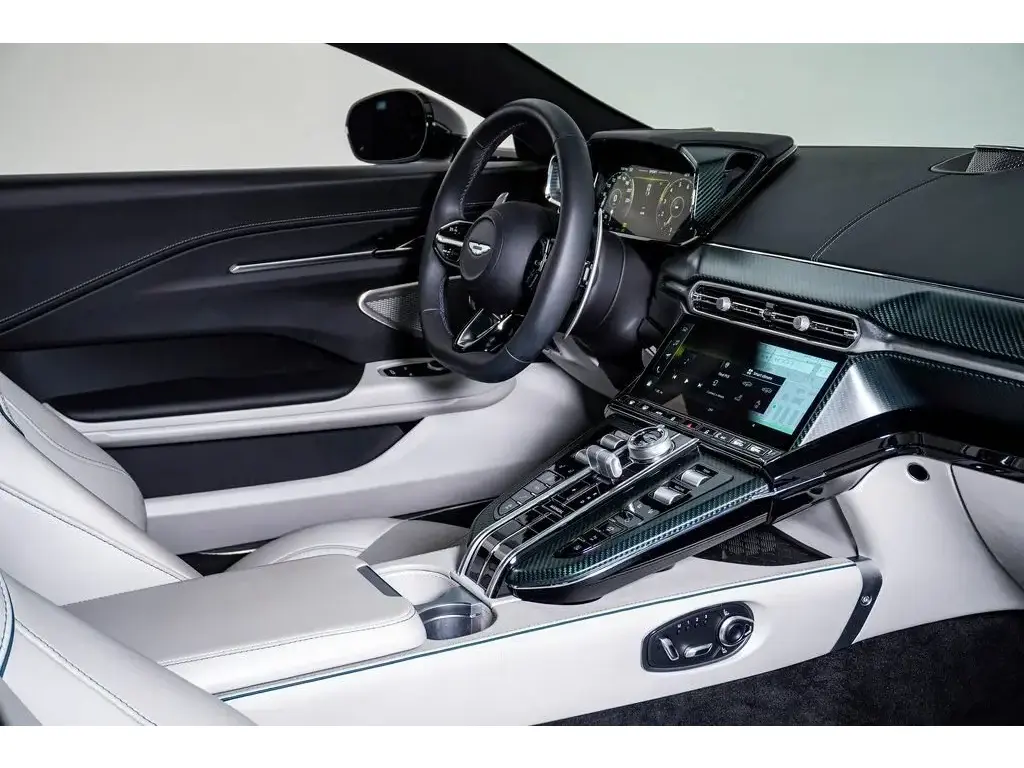 2026 Vantage Coupe thumbnail vehicle image 2