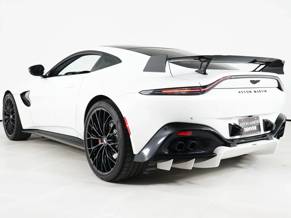 2023 Vantage F1 Edition Coupe thumbnail vehicle image 1