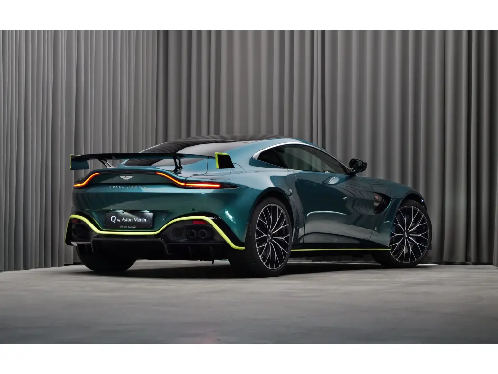 アストンマーティン中古 | 2023 Vantage F1 Edition Coupe