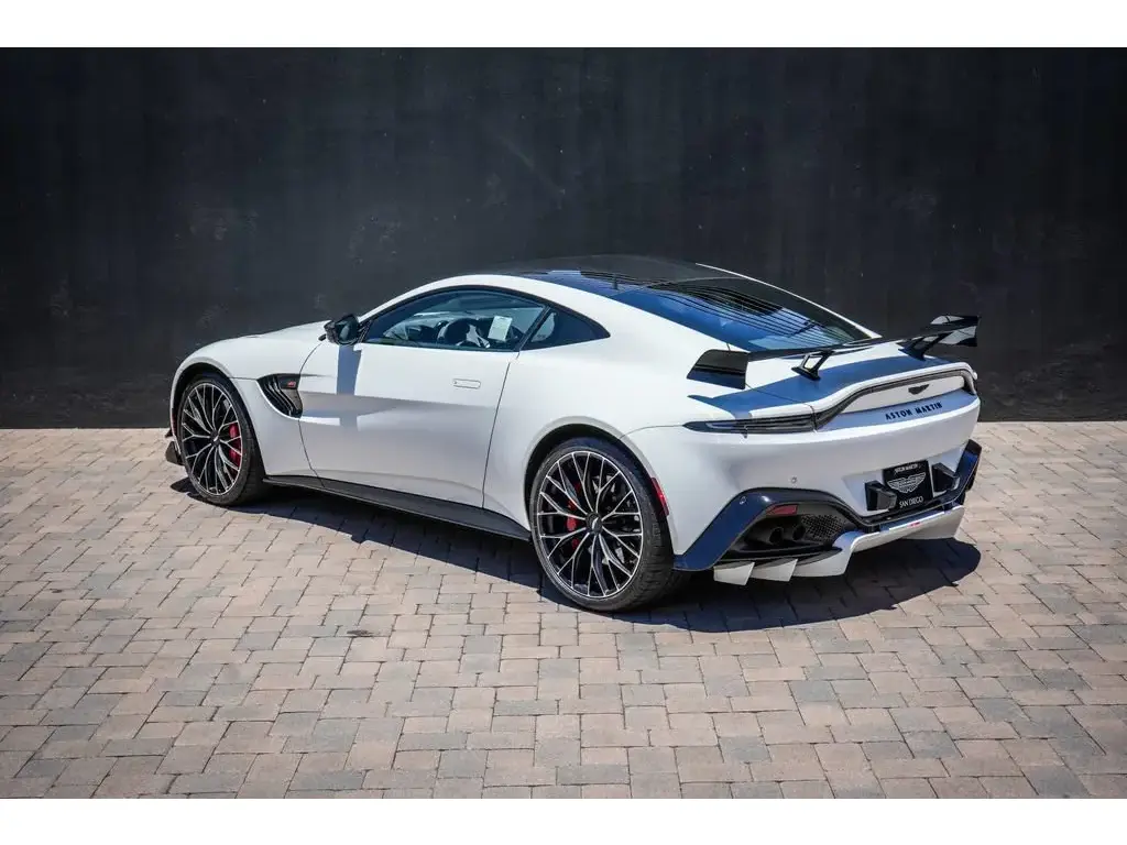 2023 Vantage F1 Edition Coupe thumbnail vehicle image 1