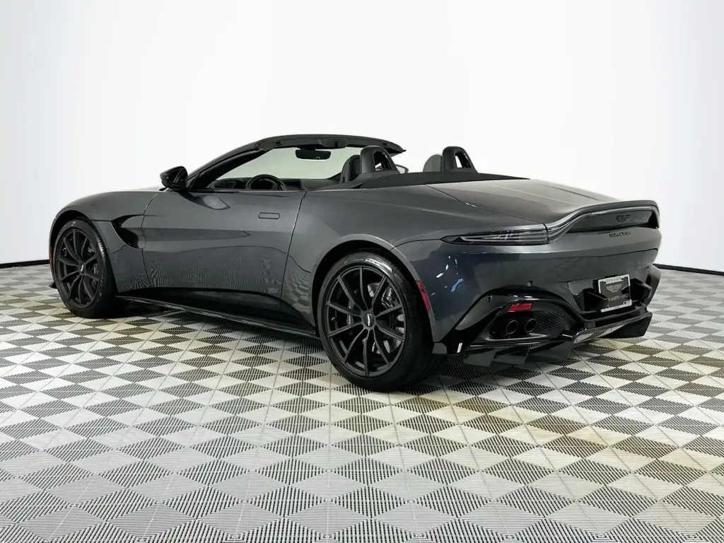 2021 Vantage Roadster thumbnail vehicle image 1
