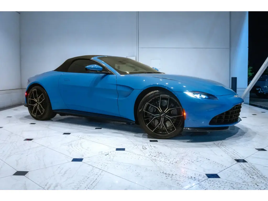 2021 Vantage Roadster main vehicle image