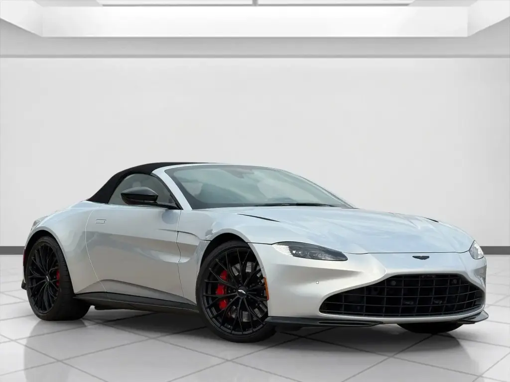 2022 Vantage Roadster main vehicle image