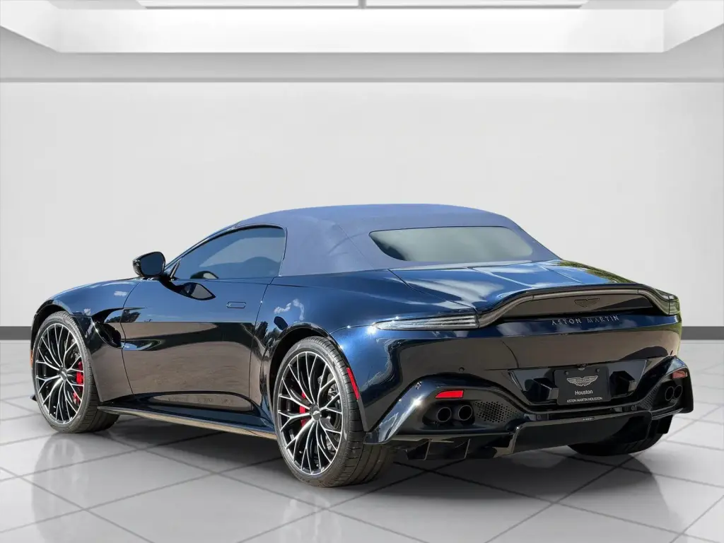 2022 Vantage Roadster thumbnail vehicle image 1