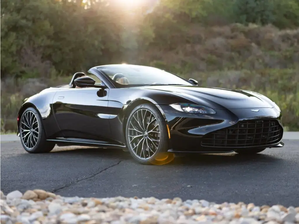 2022 Vantage Roadster main vehicle image