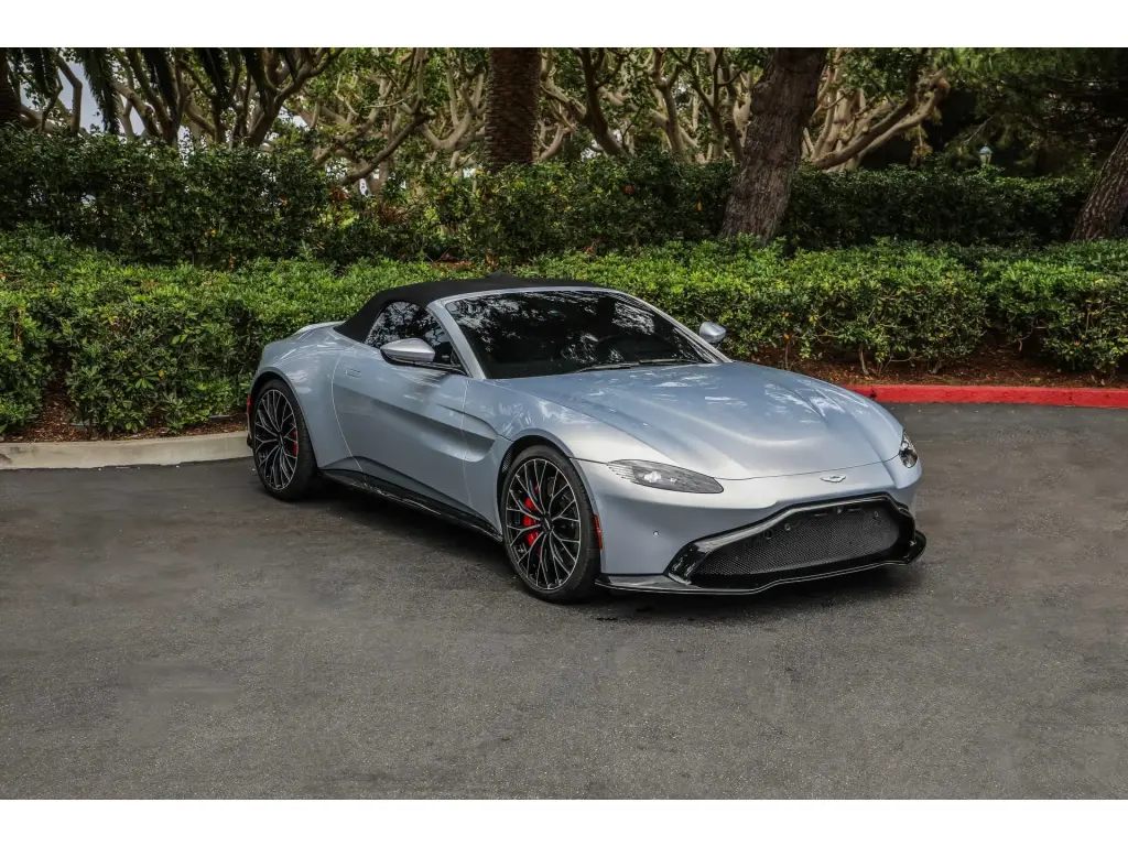 2023 Vantage Roadster main vehicle image