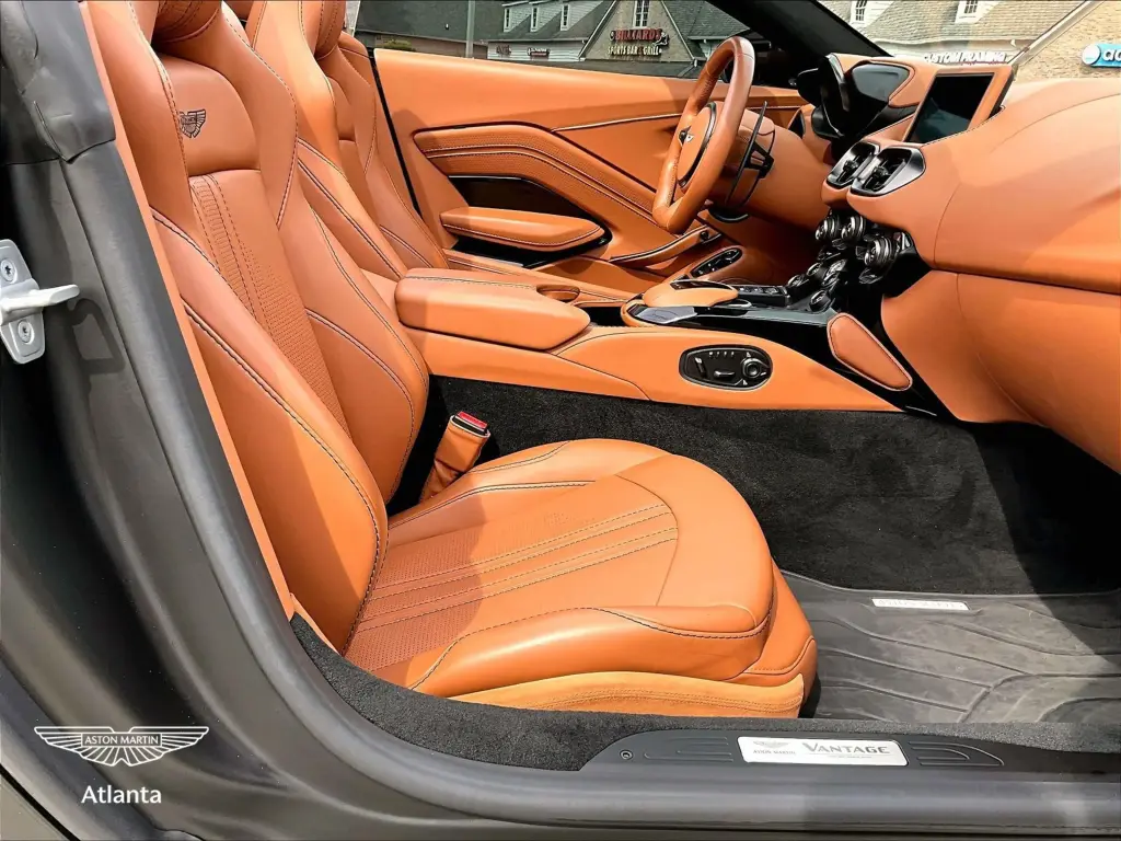 2023 Vantage Roadster thumbnail vehicle image 2