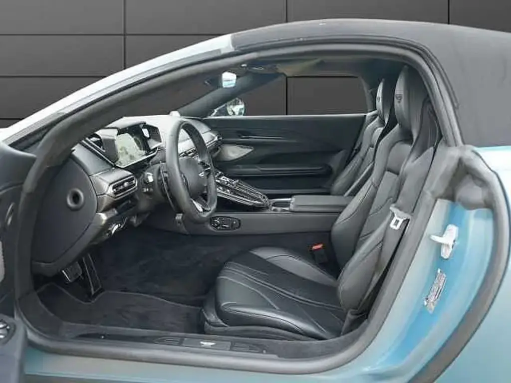 2026 Vantage Roadster thumbnail vehicle image 2