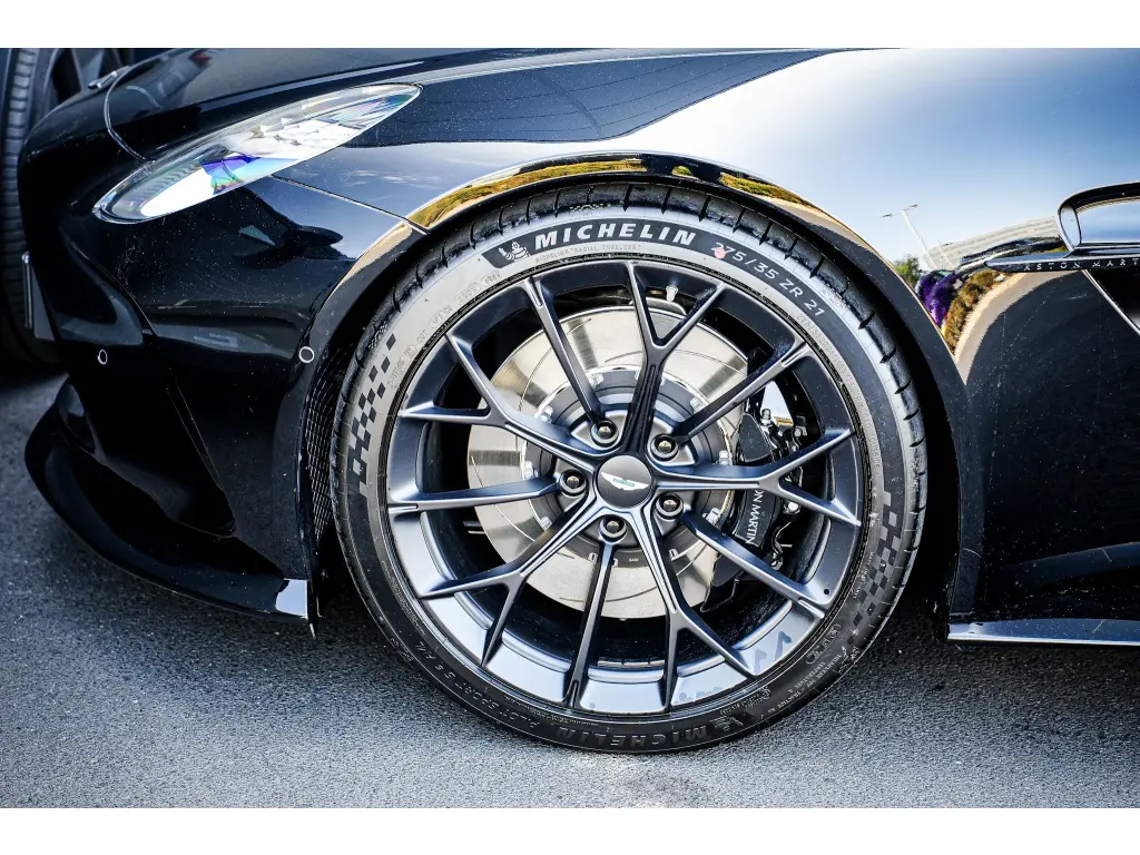 2026 Vantage S Coupe thumbnail vehicle image 3
