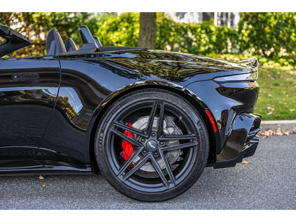 2026 Vantage S Roadster thumbnail vehicle image 3