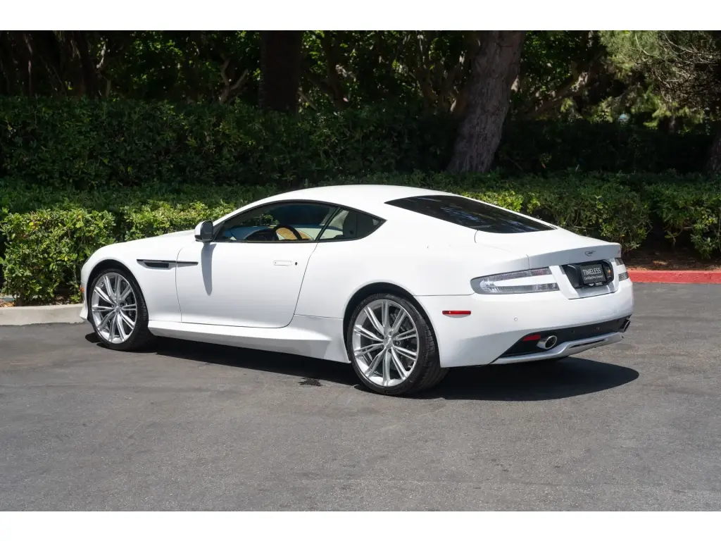 2012 Virage Coupe thumbnail vehicle image 1