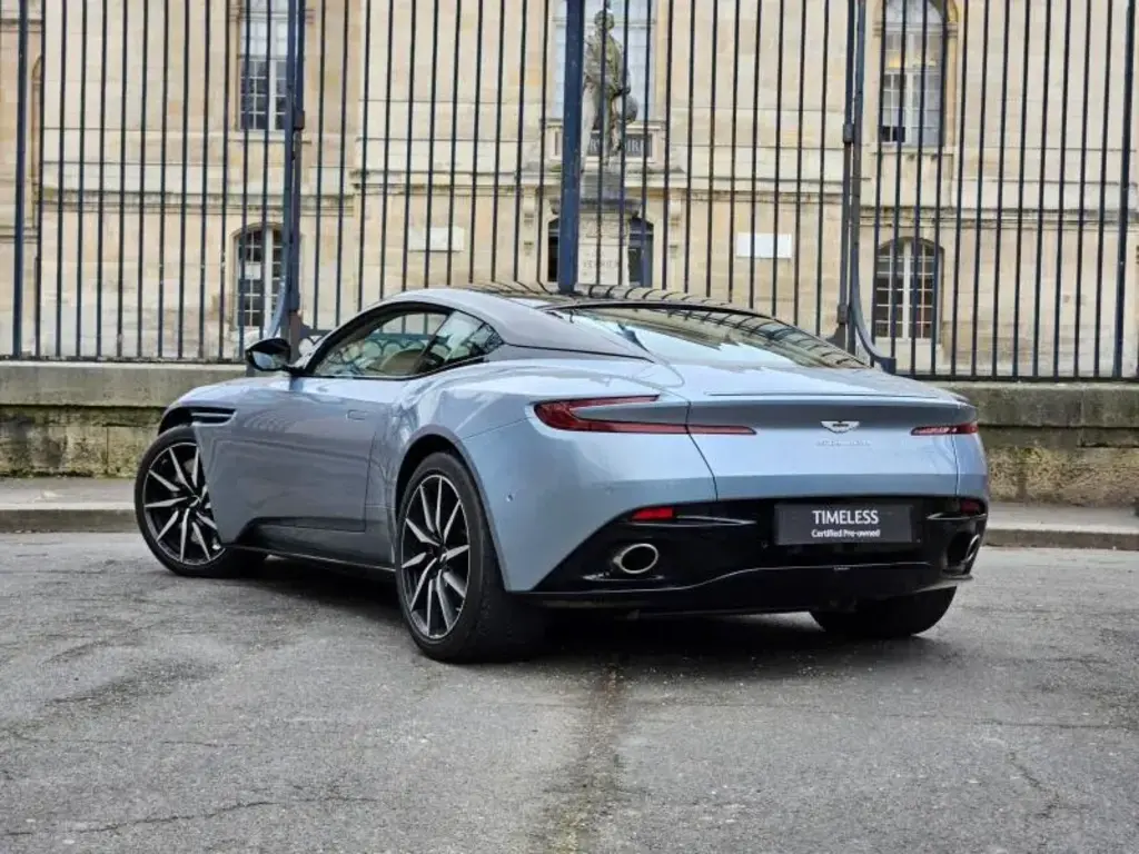 2019 DB11 V8 Coupe thumbnail vehicle image 1