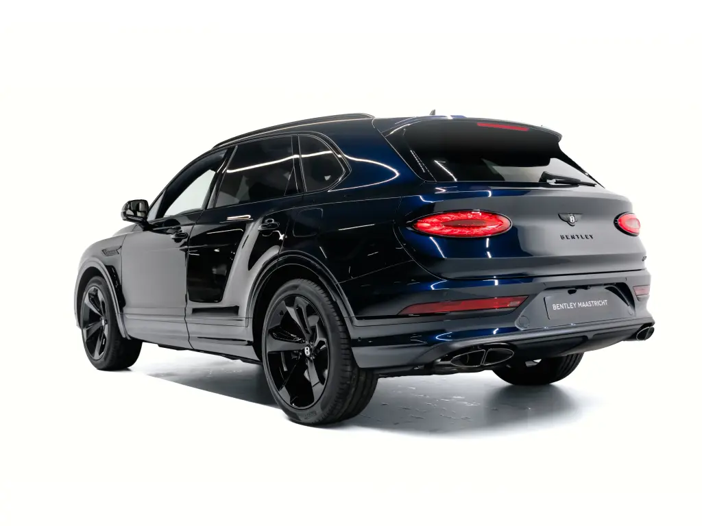 Image for 2027 Bentayga Artenara Edition V6 Hybrid at position 3