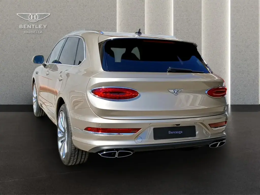 Image for 2027 Bentayga Artenara Edition V8 at position 3