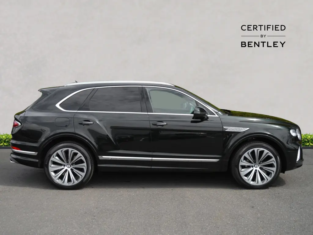 Image for 2026 Bentayga Atelier Edition V8 at position 5