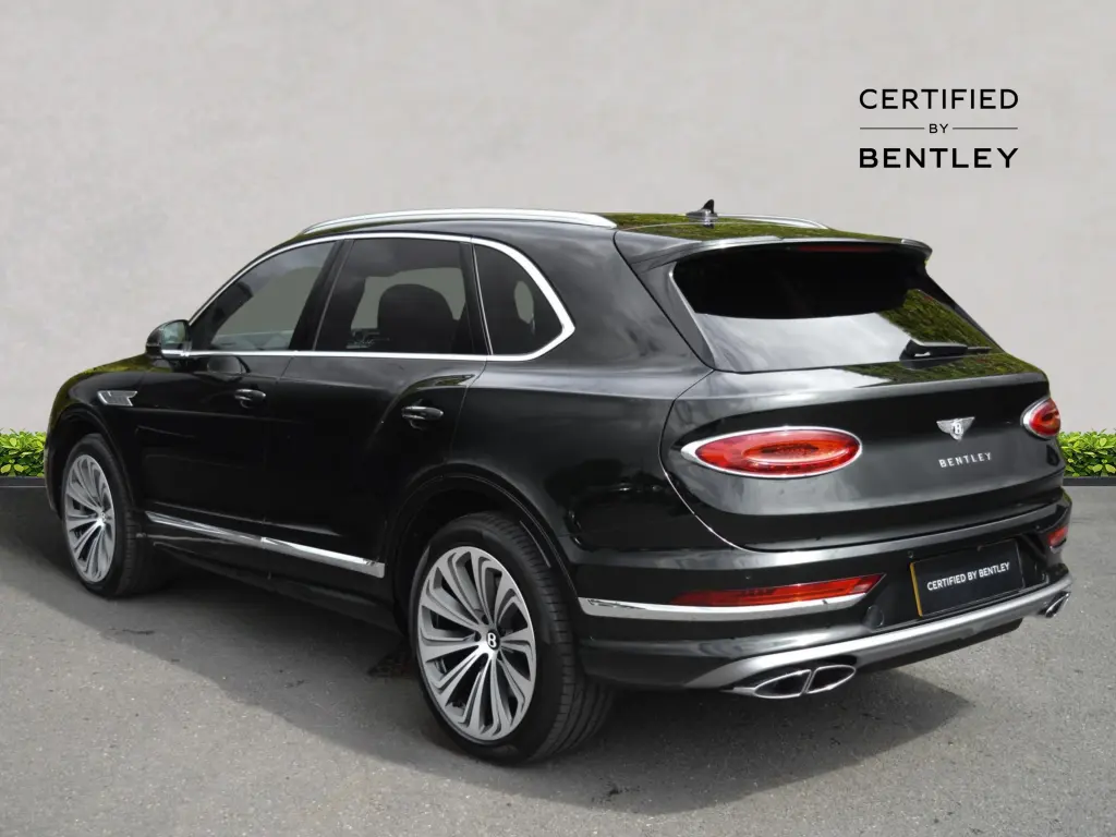 Image for 2026 Bentayga Atelier Edition V8 at position 3