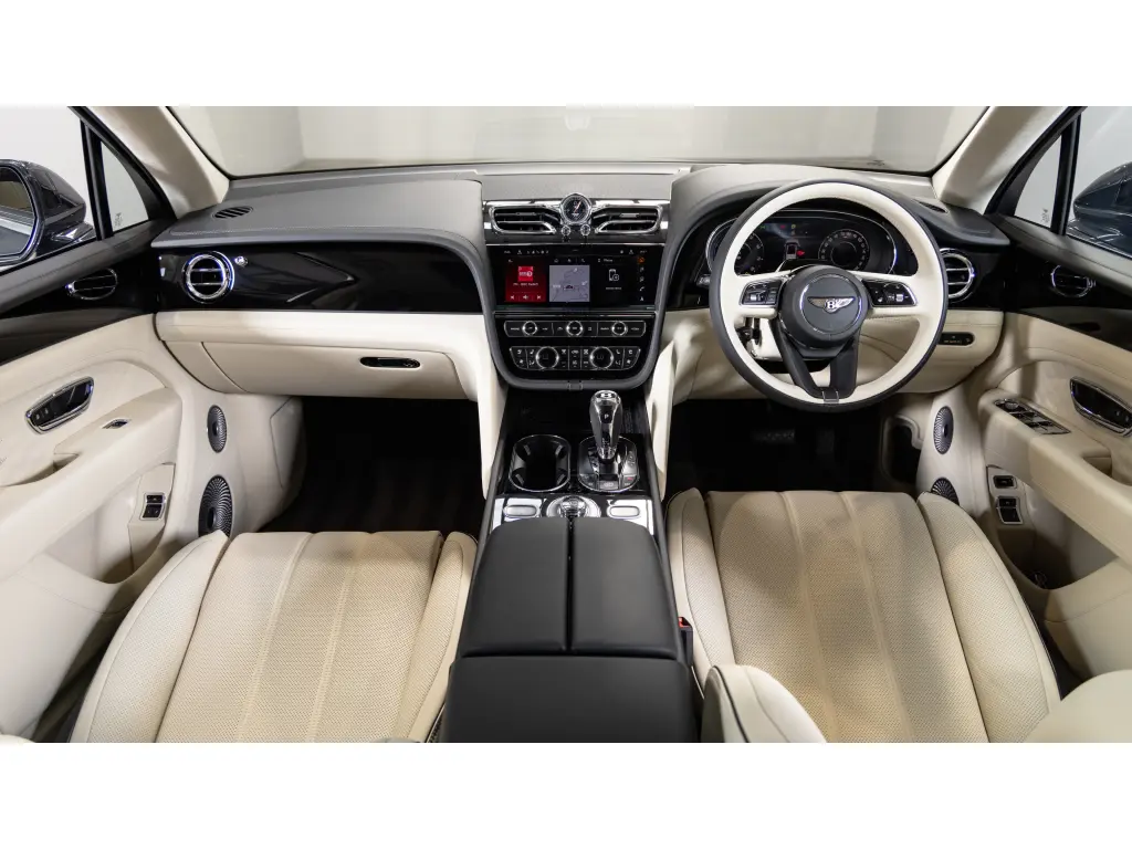 Image for 2026 Bentayga Atelier Edition V8 at position 4