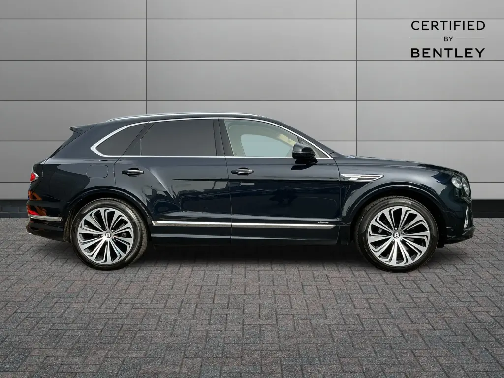 Image for 2023 Bentayga Azure V6 Hybrid at position 5