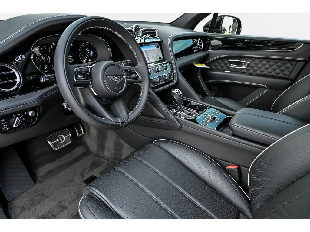 Image for 2023 Bentayga Azure V6 Hybrid at position 4