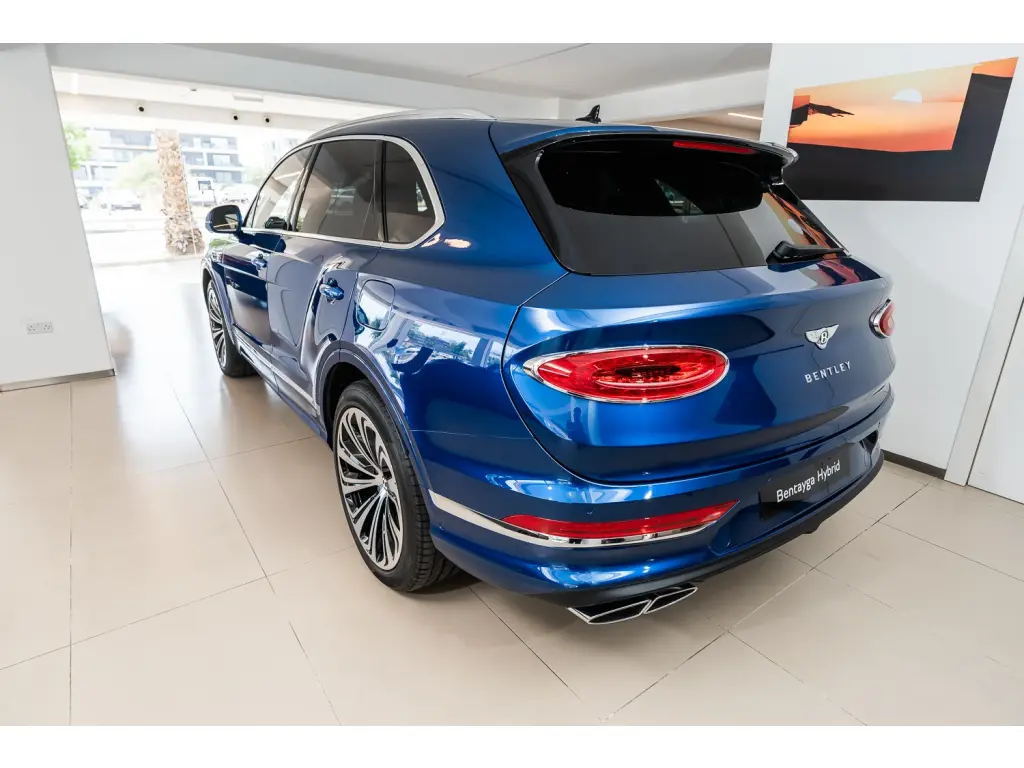 Image for 2024 Bentayga Azure V6 Hybrid at position 3