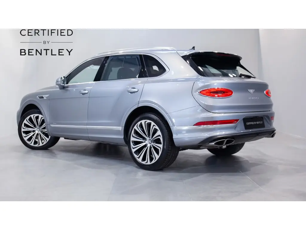 Image for 2023 Bentayga Azure V8 at position 3