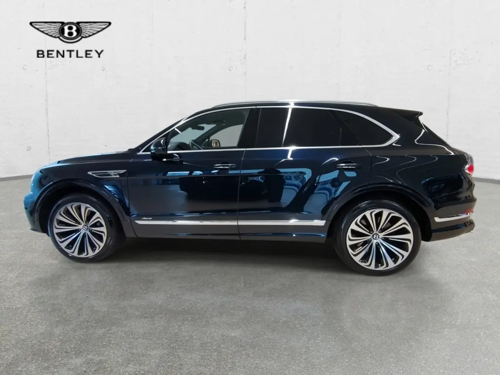 Image for 2024 Bentayga Azure V8 at position 5