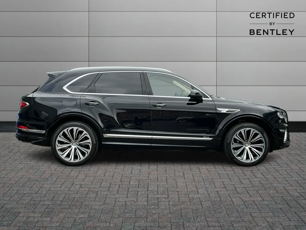 Image for 2024 Bentayga Azure V8 at position 5
