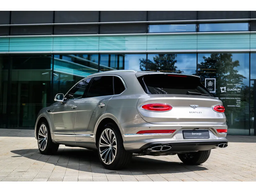 Image for 2025 Bentayga Azure V8 at position 3