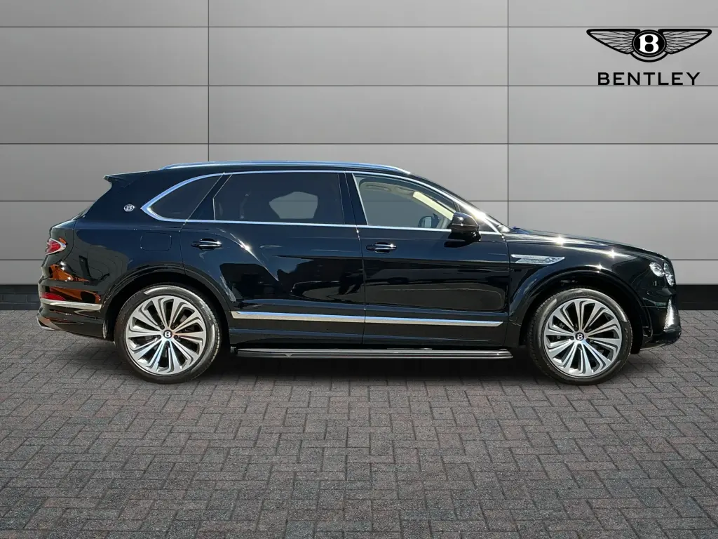Image for 2026 Bentayga EWB Atelier Edition V8 at position 5