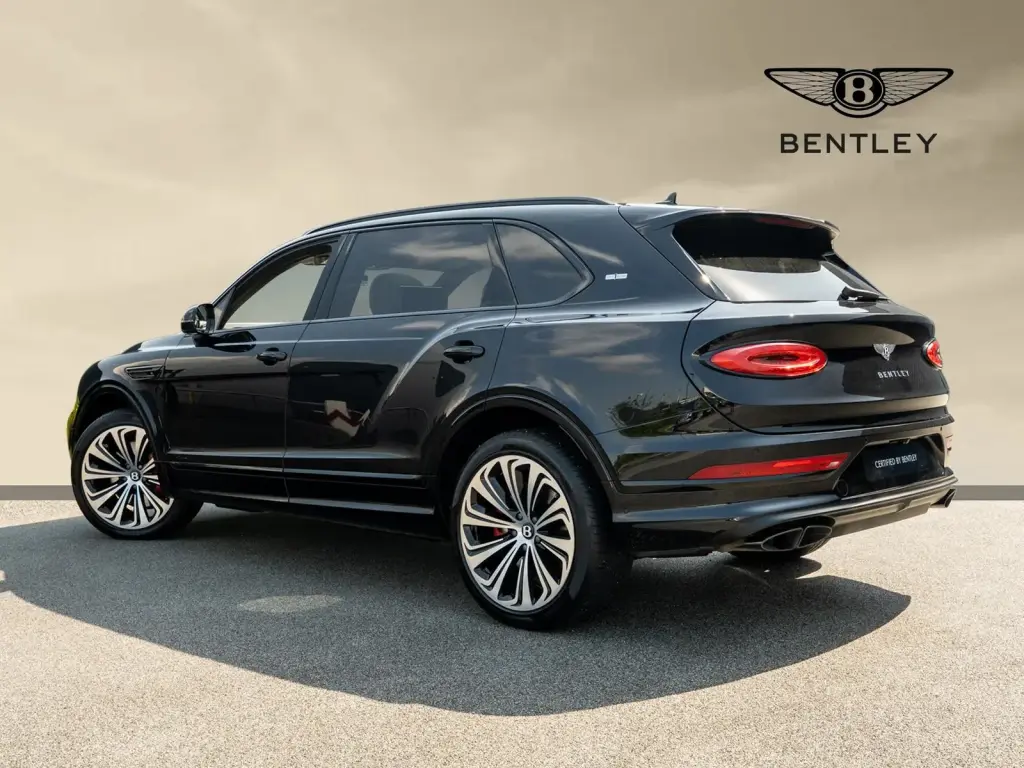 Image for 2023 Bentayga EWB Azure First Edition V8 at position 3