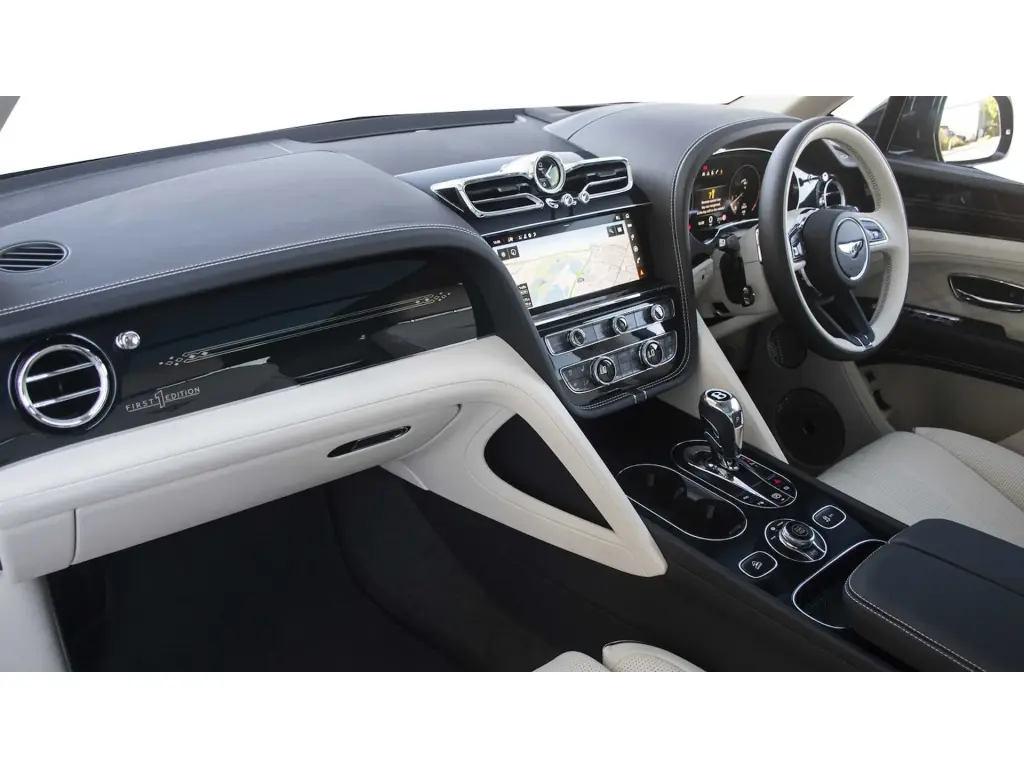 Image for 2023 Bentayga EWB Azure First Edition V8 at position 2
