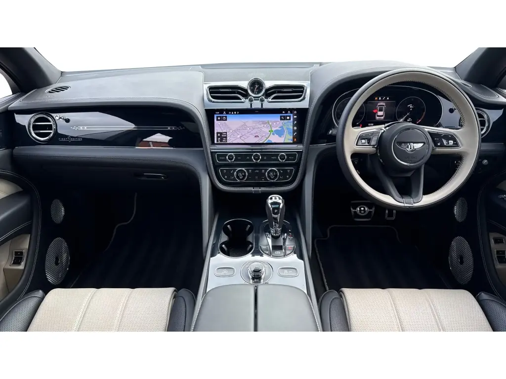 Image for 2023 Bentayga EWB Azure First Edition V8 at position 4