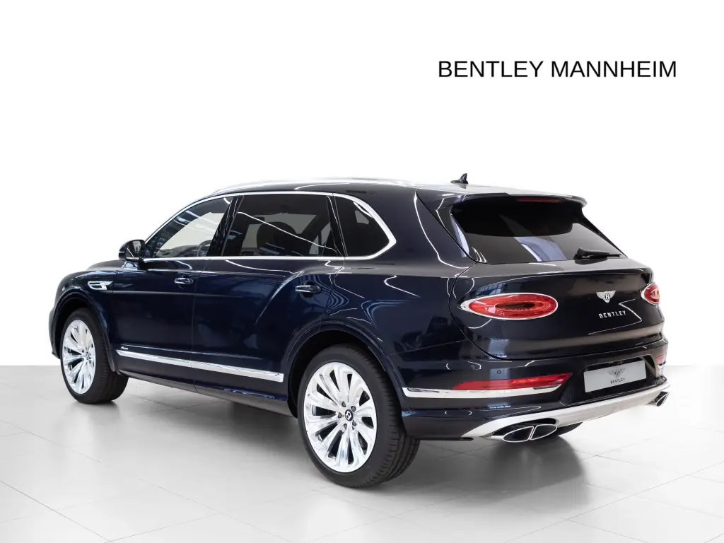 Image for 2023 Bentayga EWB Azure V8 at position 3