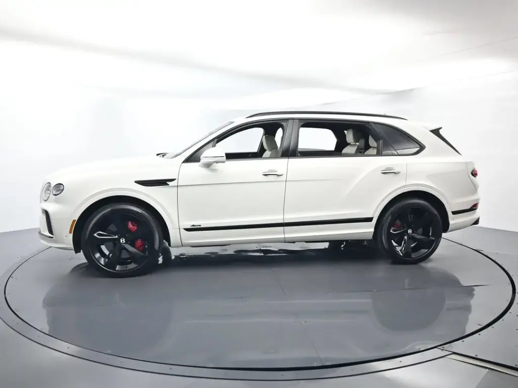 Image for 2024 Bentayga EWB Azure V8 at position 5