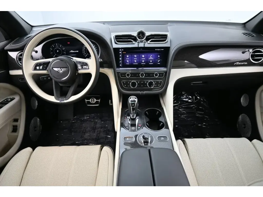 Image for 2024 Bentayga EWB Azure V8 at position 4