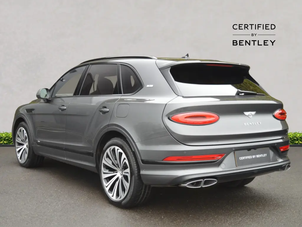 Image for 2021 Bentayga First Edition V6 Hybrid at position 3