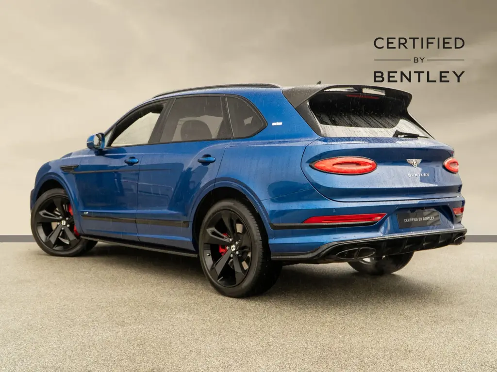 Image for 2021 Bentayga First Edition V8 at position 3