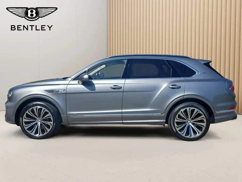 Image for 2021 Bentayga First Edition V8 at position 5