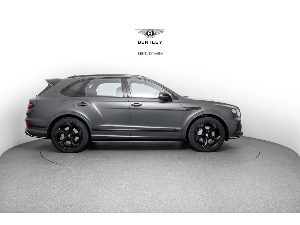 Image for 2025 Bentayga S Black Edition V6 Hybrid at position 5