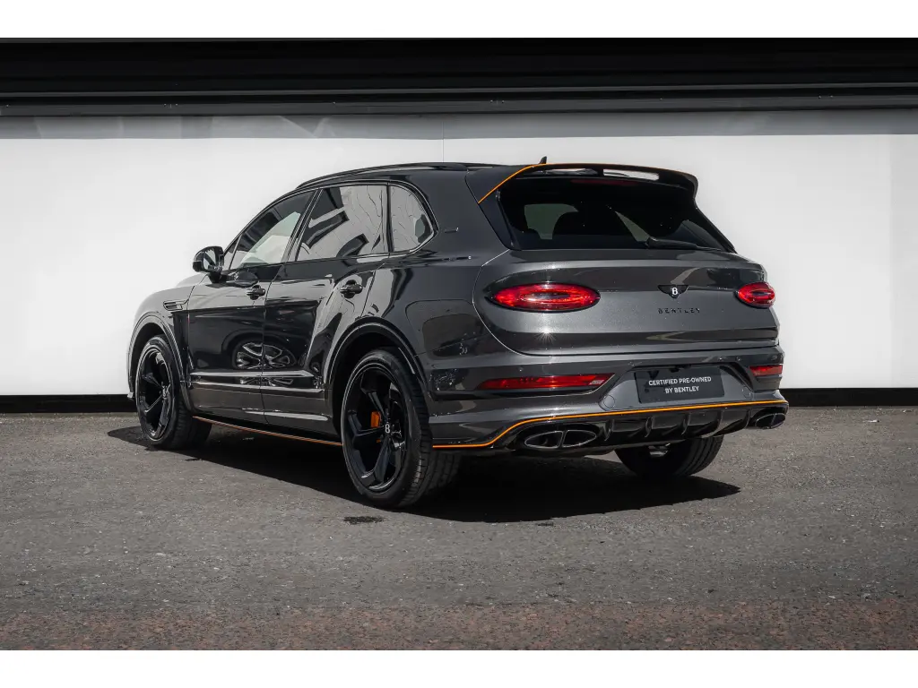 Image for 2024 Bentayga S Black Edition V8 at position 3