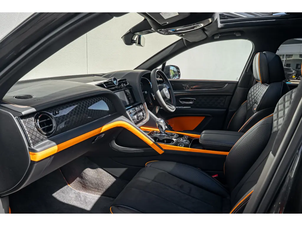 Image for 2024 Bentayga S Black Edition V8 at position 2