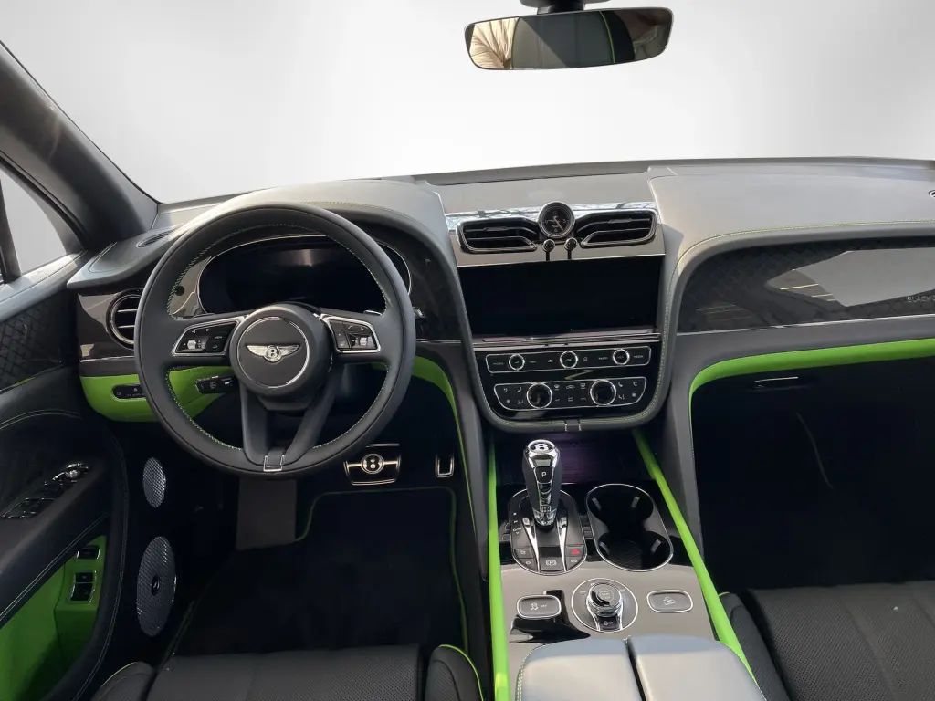 Image for 2025 Bentayga S Black Edition V8 at position 4