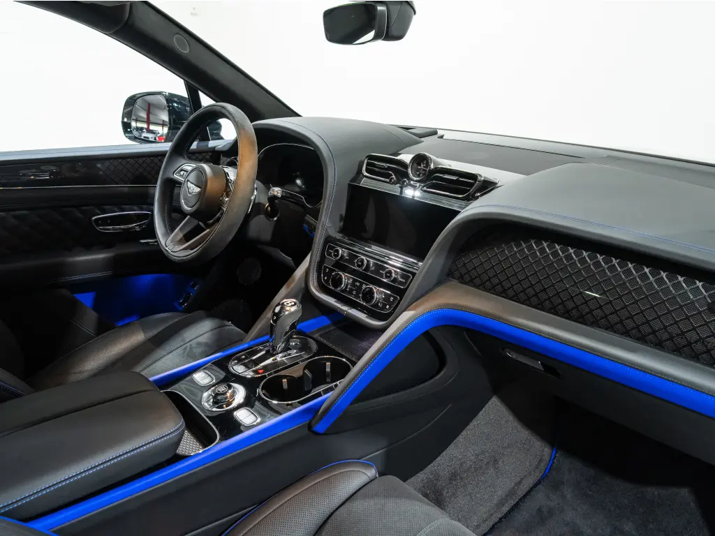 Image for 2025 Bentayga S Black Edition V8 at position 2