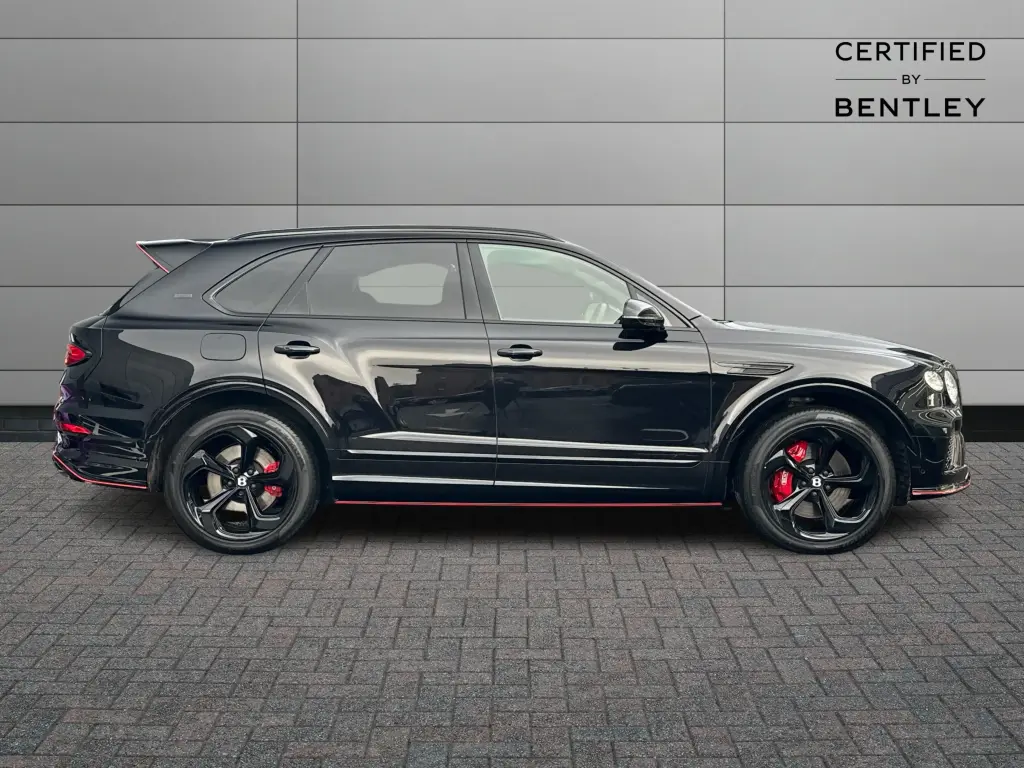 Image for 2025 Bentayga S Black Edition V8 at position 5
