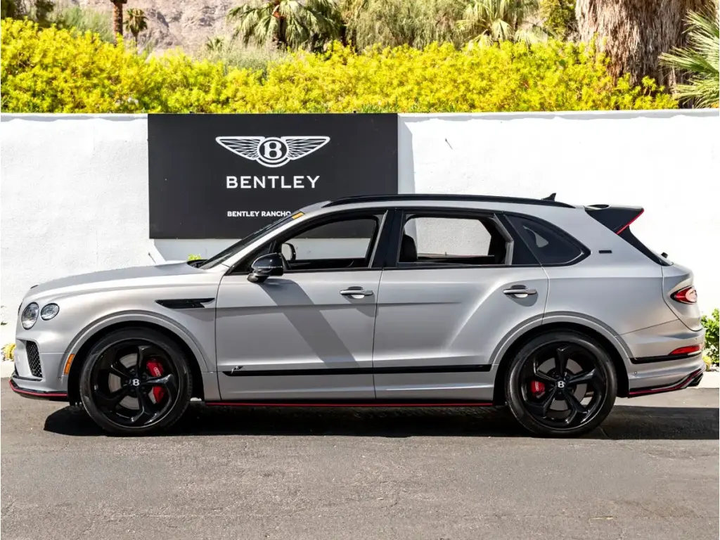 Image for 2025 Bentayga S Black Edition V8 at position 5