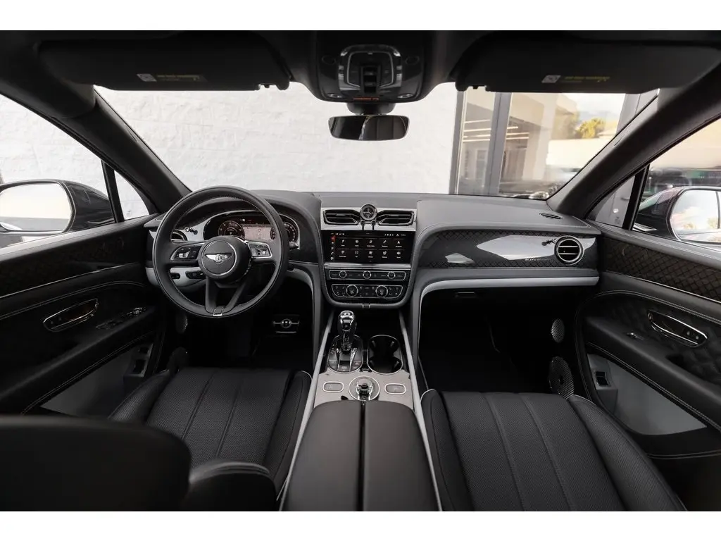 Image for 2025 Bentayga S Black Edition V8 at position 4